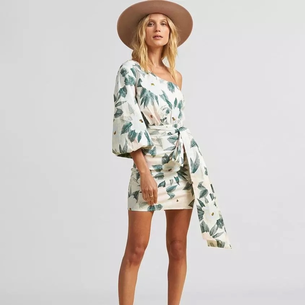 NWT Billabong The Salty Blonde Floral One Sleeve Dress S - Picture 2 of 5